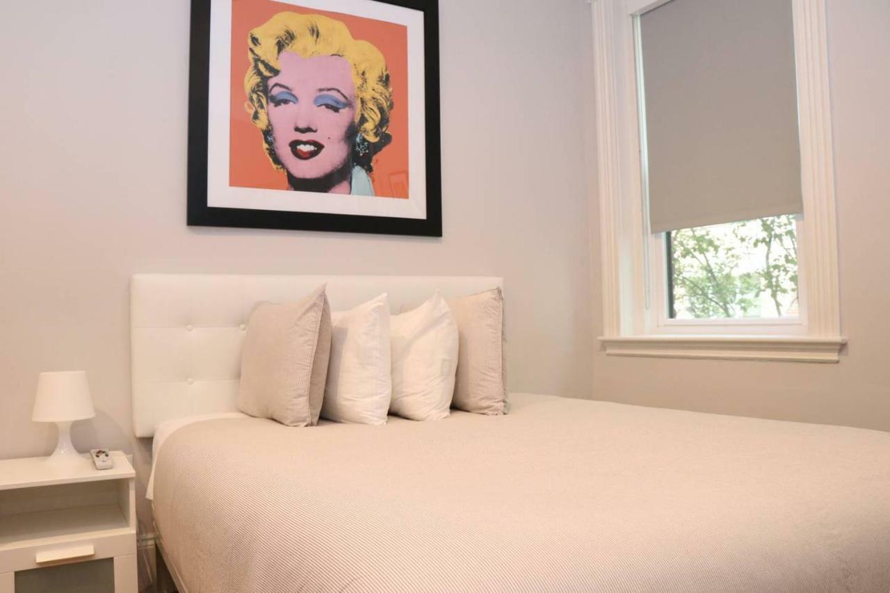 A Stylish Stay W/ A Queen Bed, Heated Floors.. #15 Brookline Exterior photo